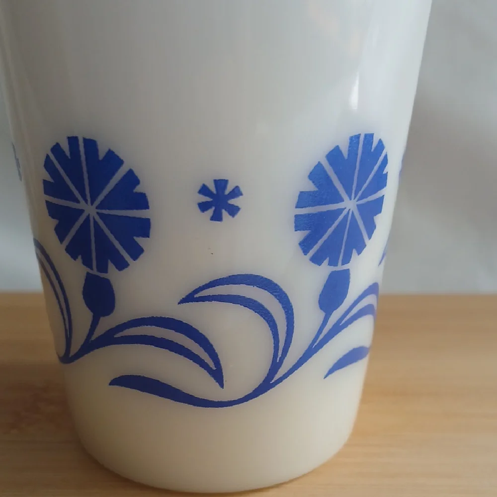 1 Vintage Hazel Atlas Blue Cornflower Milk Glass Tumbler 8 oz.